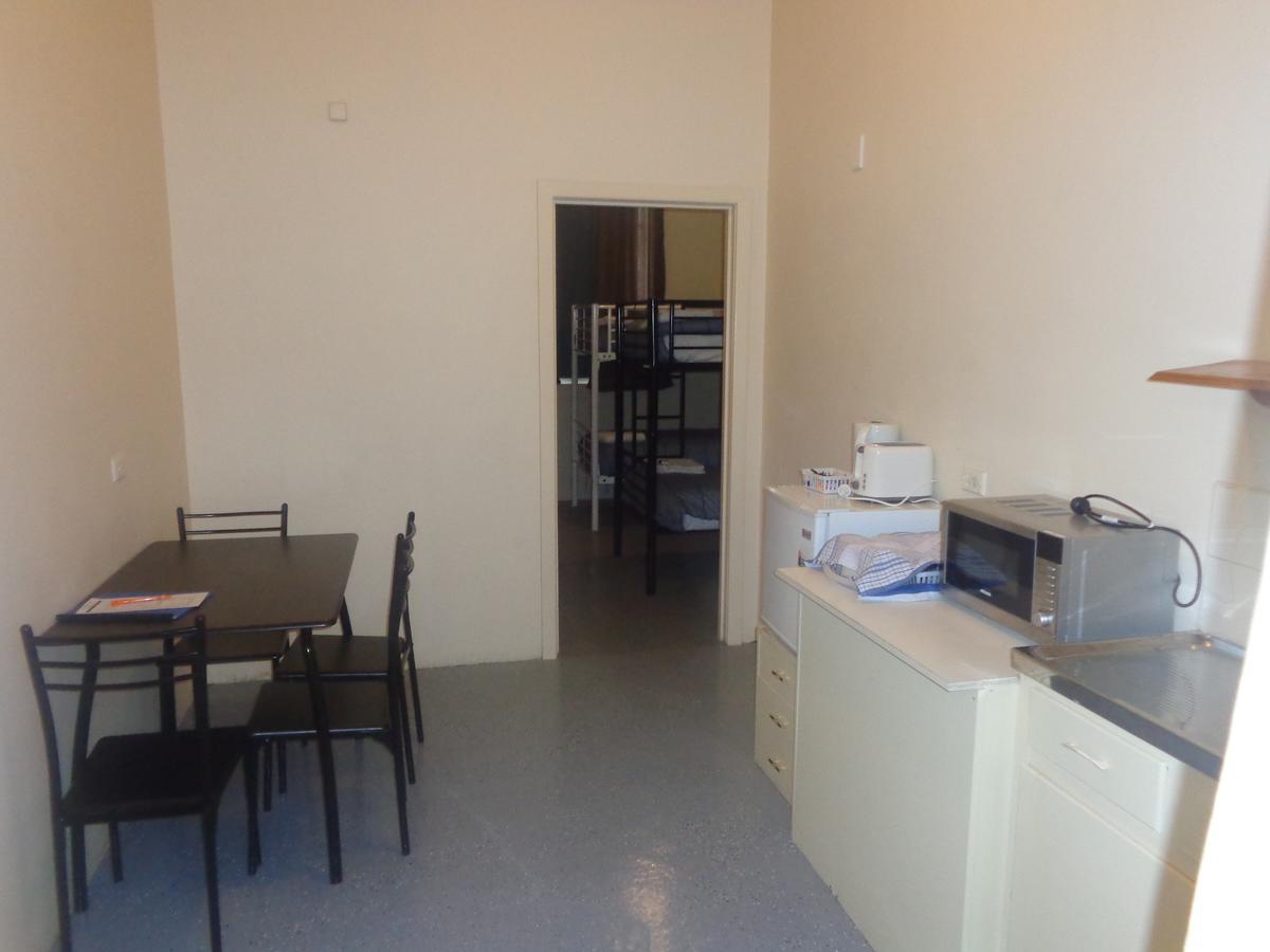 Adelaide Backpackers And Travellers Inn Εξωτερικό φωτογραφία